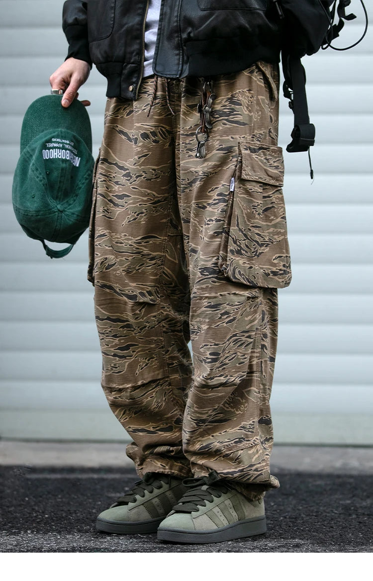 Baggy Camo Cargo Pants-streetwear-techwear